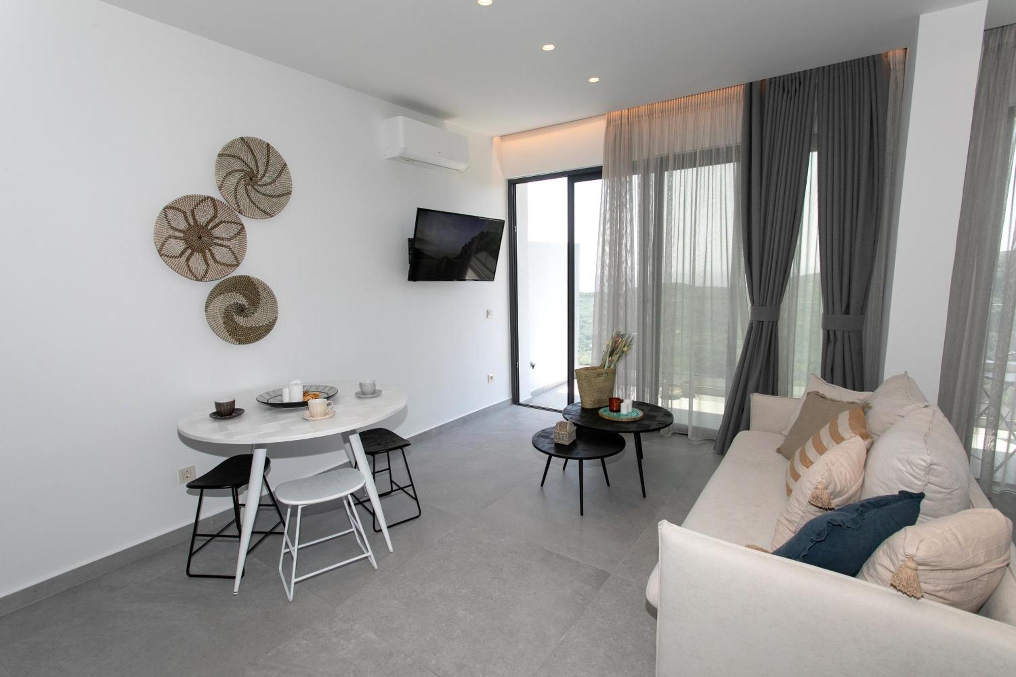 Anassa Apartment Parga Exterior photo